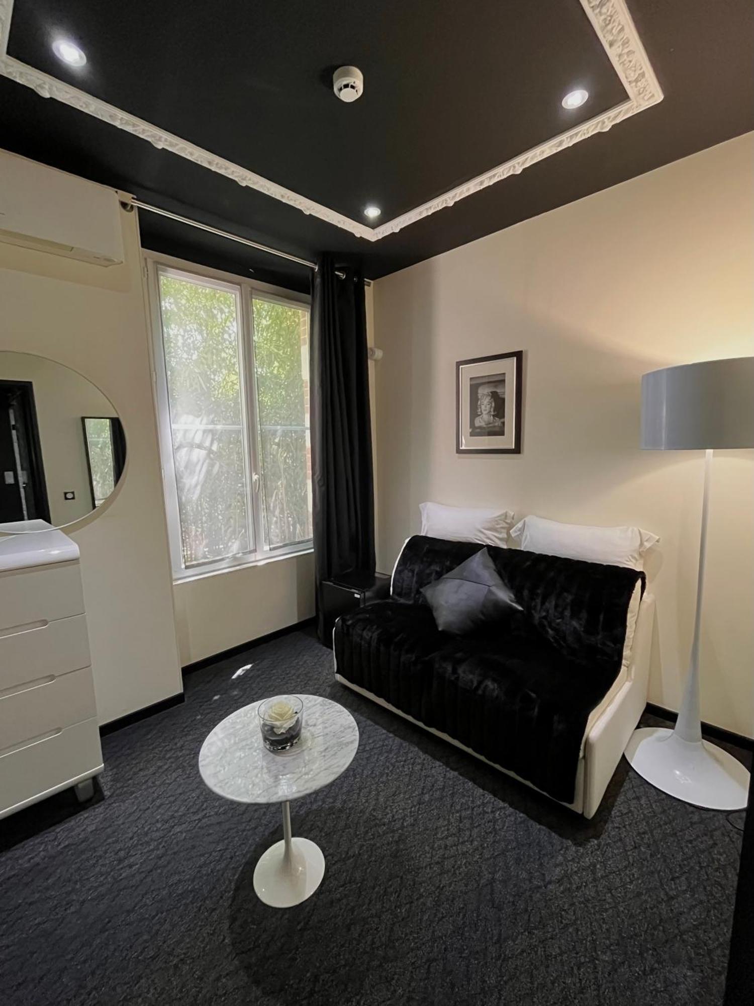 Art Hotel Rochecorbon Exteriör bild